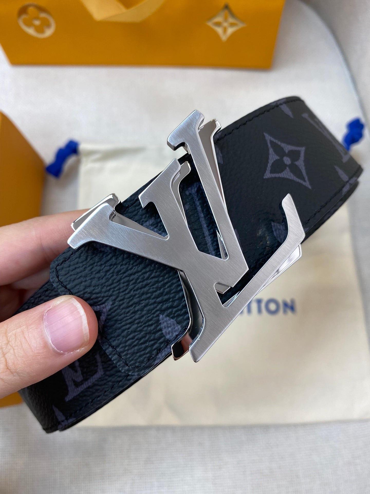 Louis Vuitton LV Shape 40mm Belt Monogram Eclipse Canvas - Black/Grey with Silver Buckle