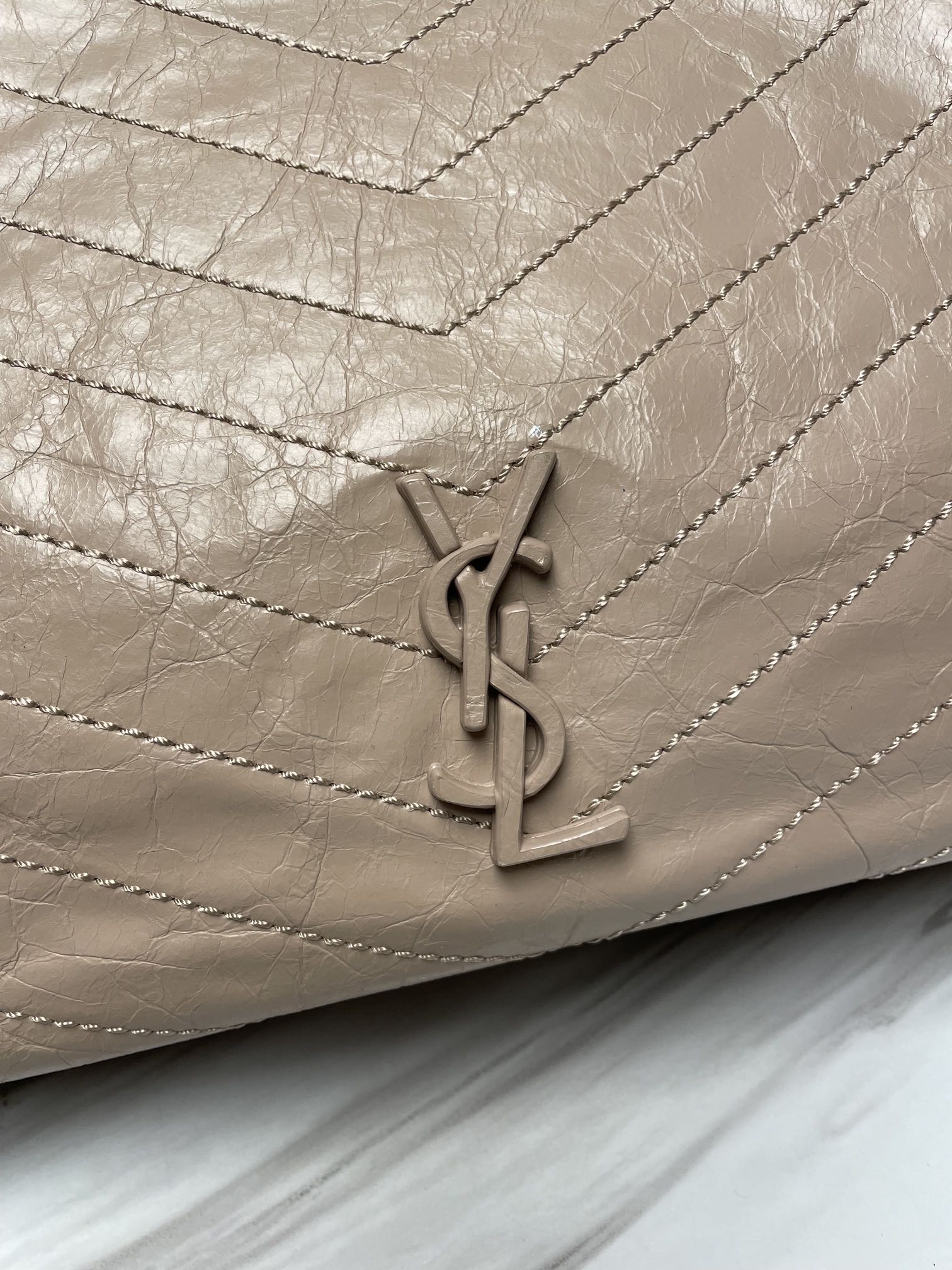Saint Laurent Niki Medium Shoulder Bag in Crinkled Vintage Leather - Beige