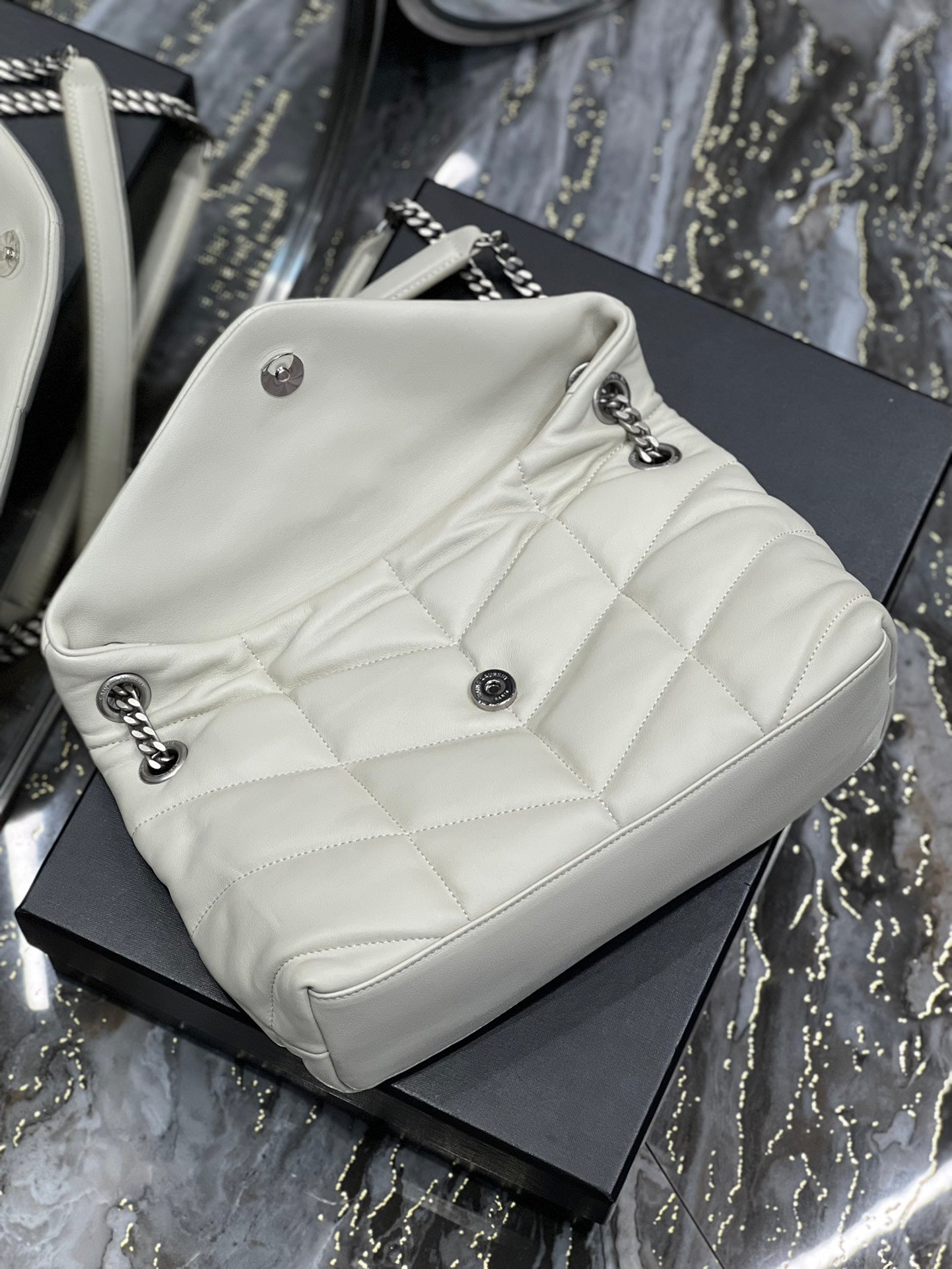 Saint Laurent Toy Loulou Quilted Leather Shoulder Bag - White