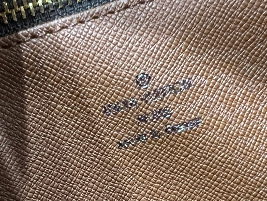 Louis Vuitton Monogram Trocadero 27 Crossbody Bag