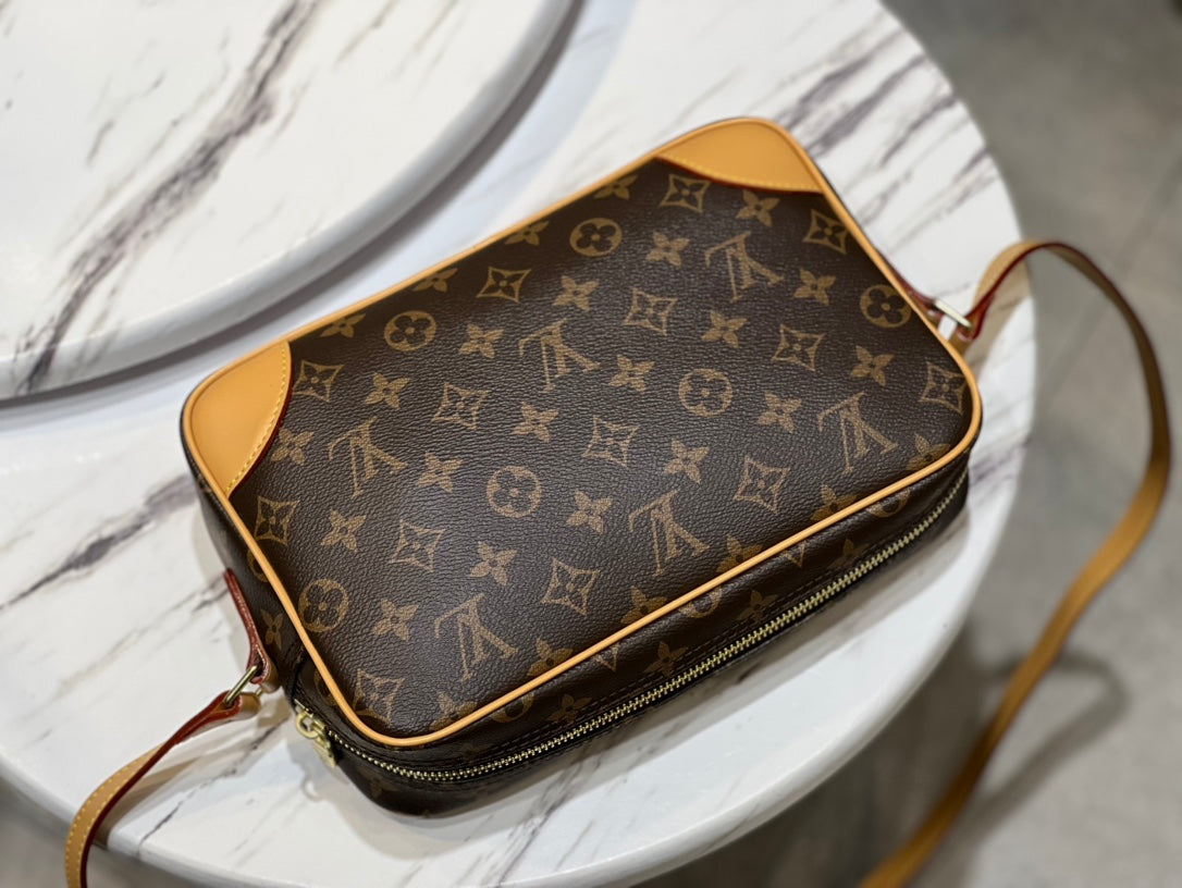 Louis Vuitton Monogram Trocadero 27 Crossbody Bag
