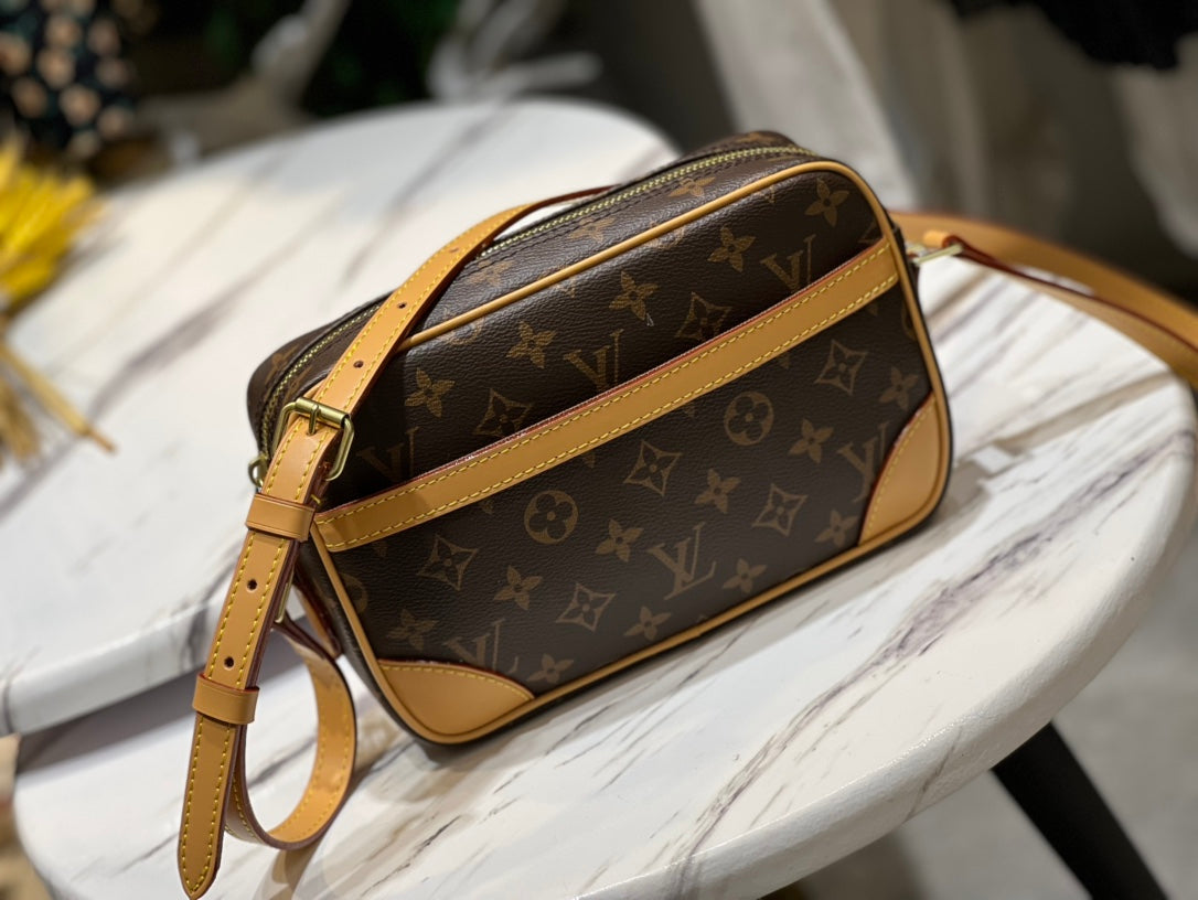 Louis Vuitton Monogram Trocadero 27 Crossbody Bag