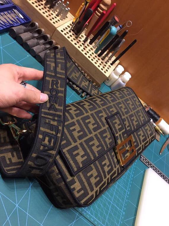 Vintage Fendi Zucca Monogram Canvas Baguette Shoulder Bag - Brown/Black