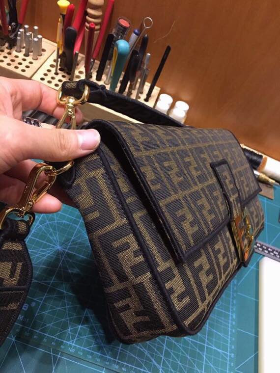 Fendi Vintage Zucca Monogram Canvas Baguette Shoulder Bag - Brown/Black