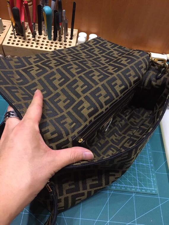 Vintage Fendi Zucca Print Canvas Baguette Shoulder Bag - Brown Monogram