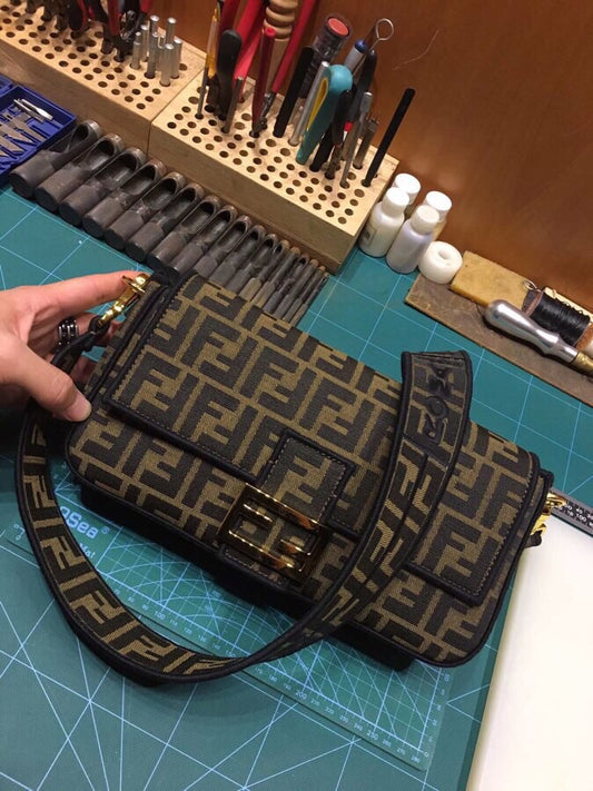 Fendi Zucca Canvas Baguette Shoulder Bag - Brown/Tobacco Monogram