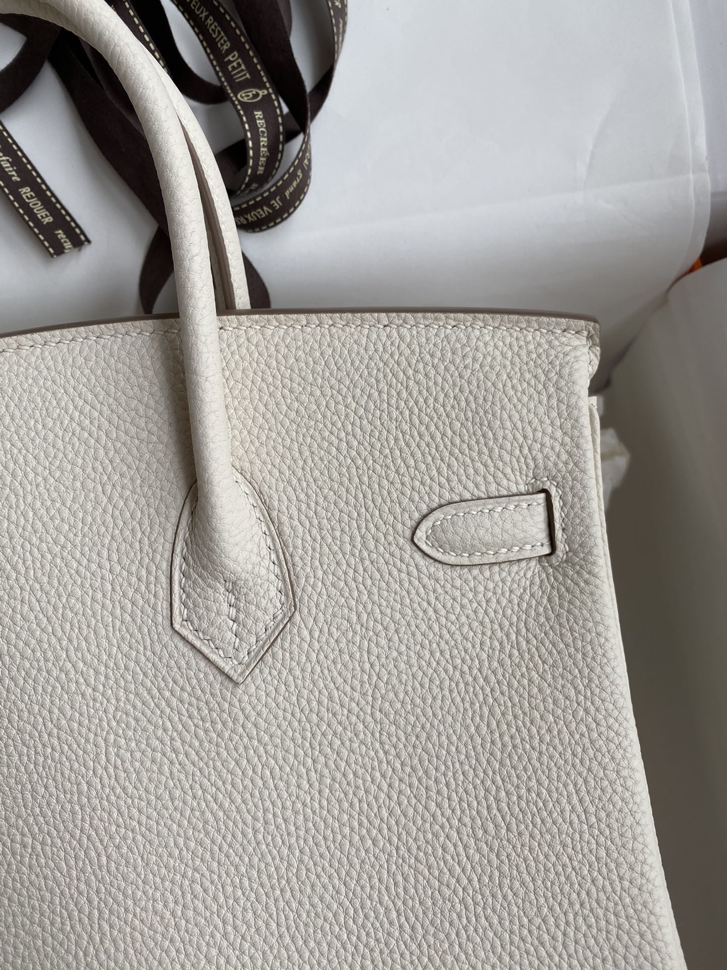 Luxury Cream Leather Handbag with Gold-Tone Hardware - Classic Top Handle Design