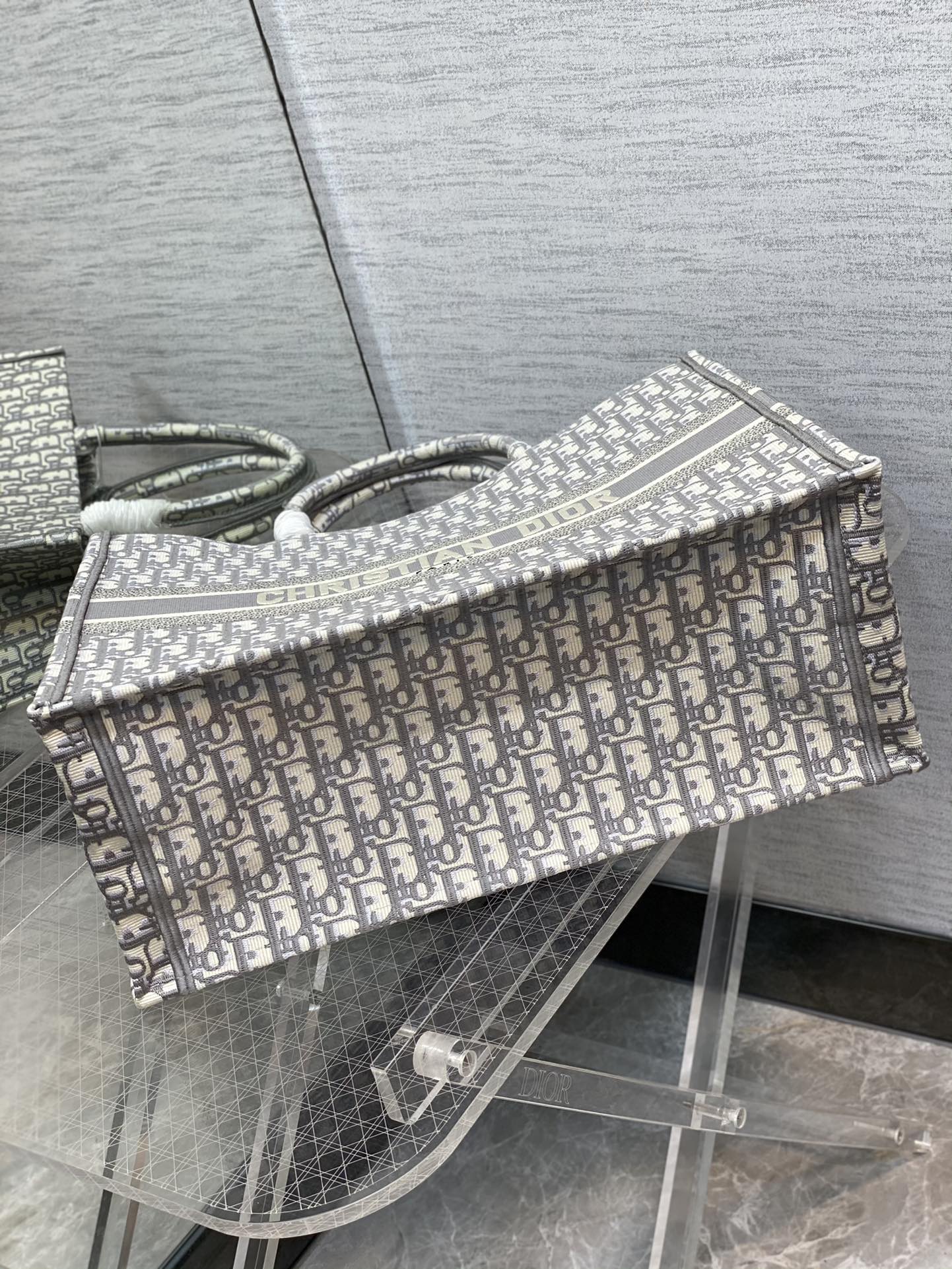 Christian Dior Large Book Tote Grey Dior Oblique Embroidery
