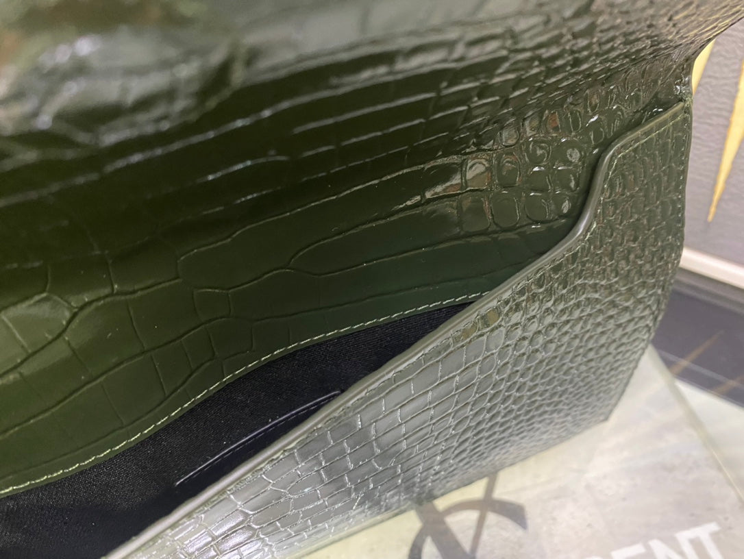 Saint Laurent Cassandre Envelope Clutch in Crocodile-Embossed Leather - Dark Green