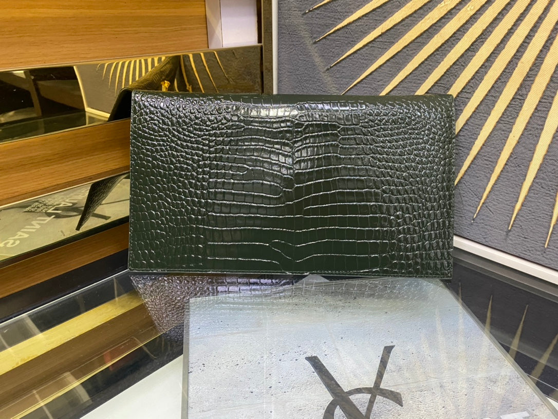 Saint Laurent Cassandre Envelope Clutch in Crocodile-Embossed Leather - Dark Green