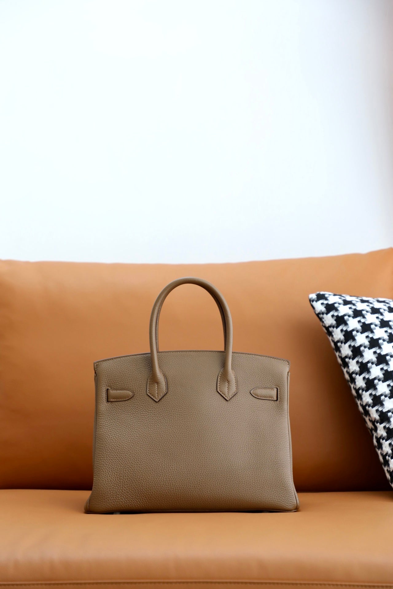 Elegant Taupe Leather Handbag - Classic Birkin Style Top Handle Tote