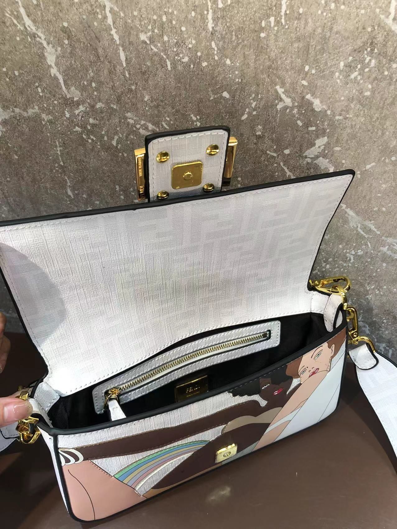 Manga Style Graphic Print Shoulder Bag - Stylish Faux Leather Crossbody Purse for Women