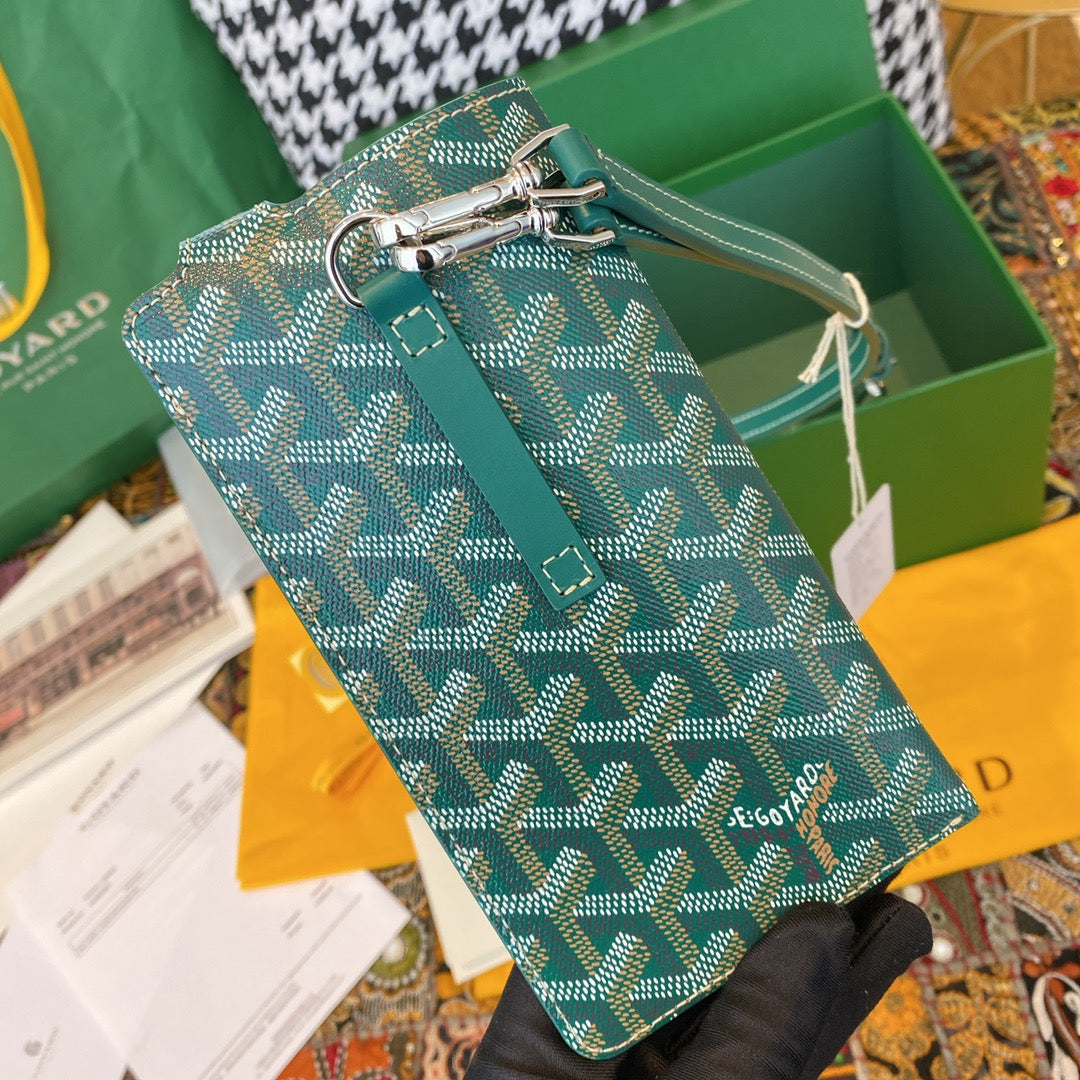 Gogy Luxury Green Chevron Print Leather Belt with Dust Bag and Box