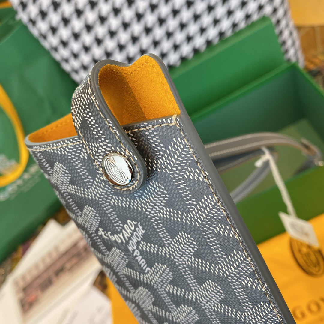 Gogy Grey and Black Chevron Pattern Mini Crossbody Phone Pouch
