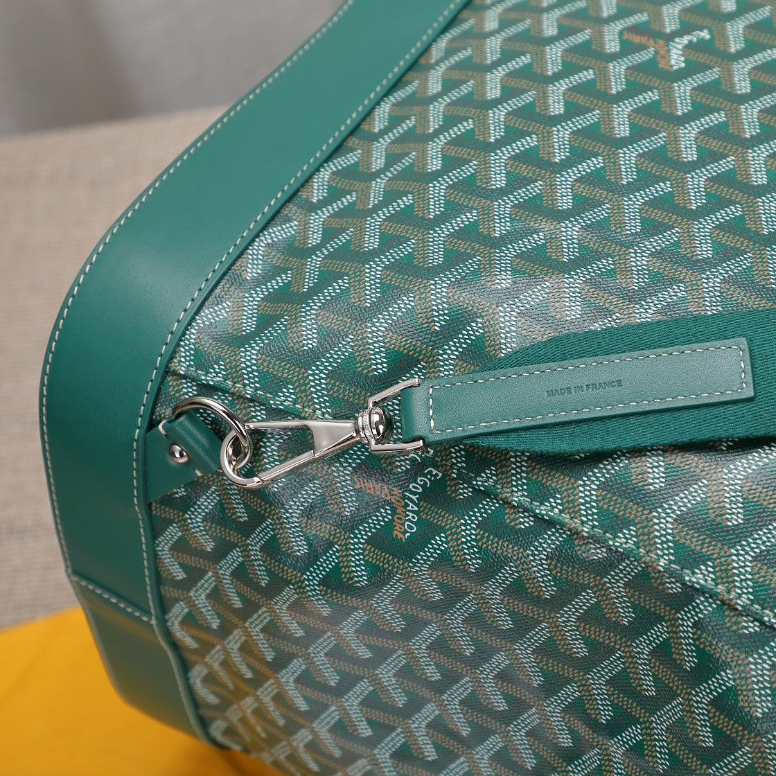 Gogy Classic Green Chevron Pattern Canvas Backpack with Leather Trim