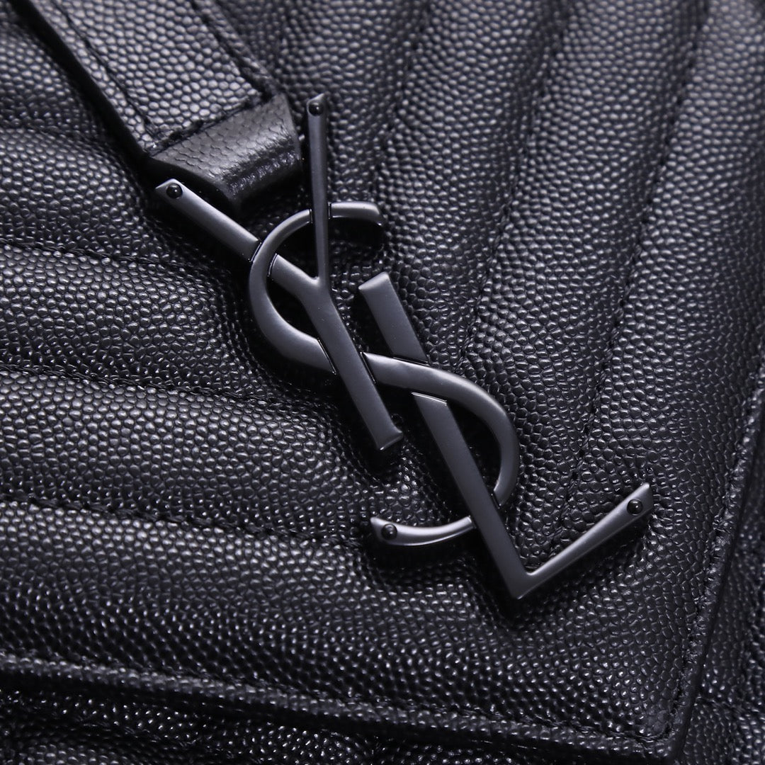 Saint Laurent Medium Envelope Bag in Quilted Leather - All Black