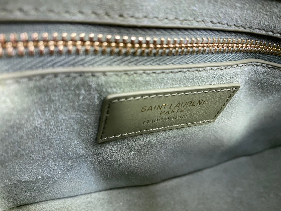 Saint Laurent Le 5 à 7 Leather Hobo Bag - Light Green