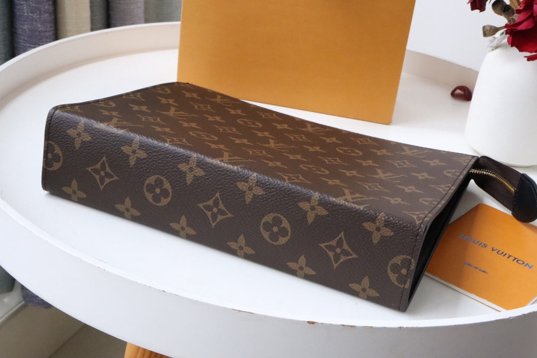 Louis Vuitton Monogram Pochette Voyage MM - Brown Canvas Luxury Clutch Bag
