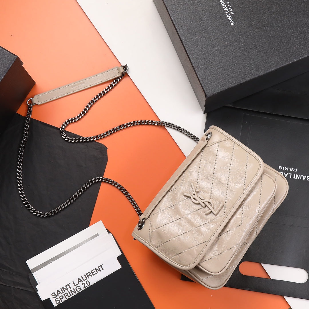 Saint Laurent Niki Quilted Leather Chain Shoulder Bag - Beige