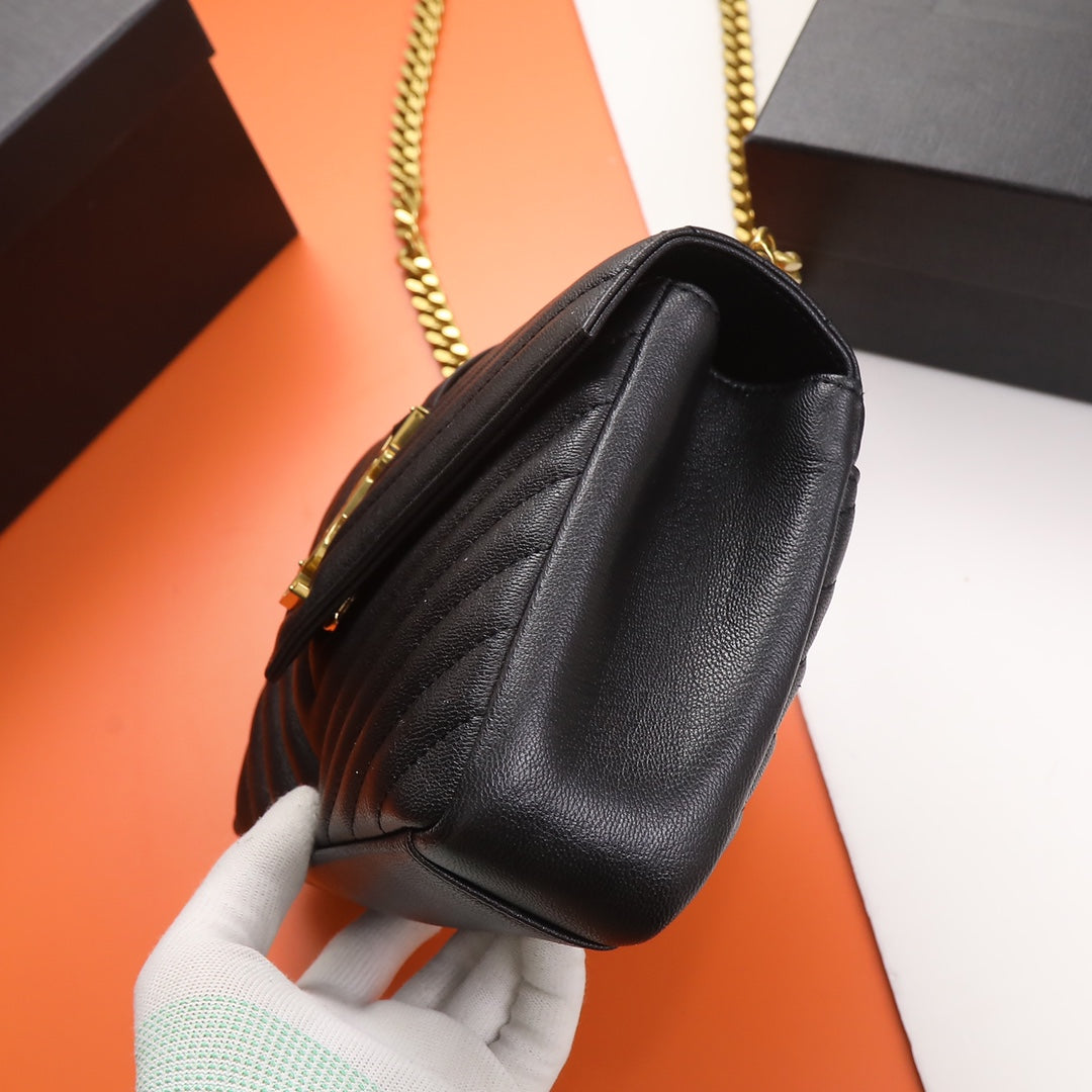 Saint Laurent Monogram Envelope Bag in Quilted Leather - Black/Gold