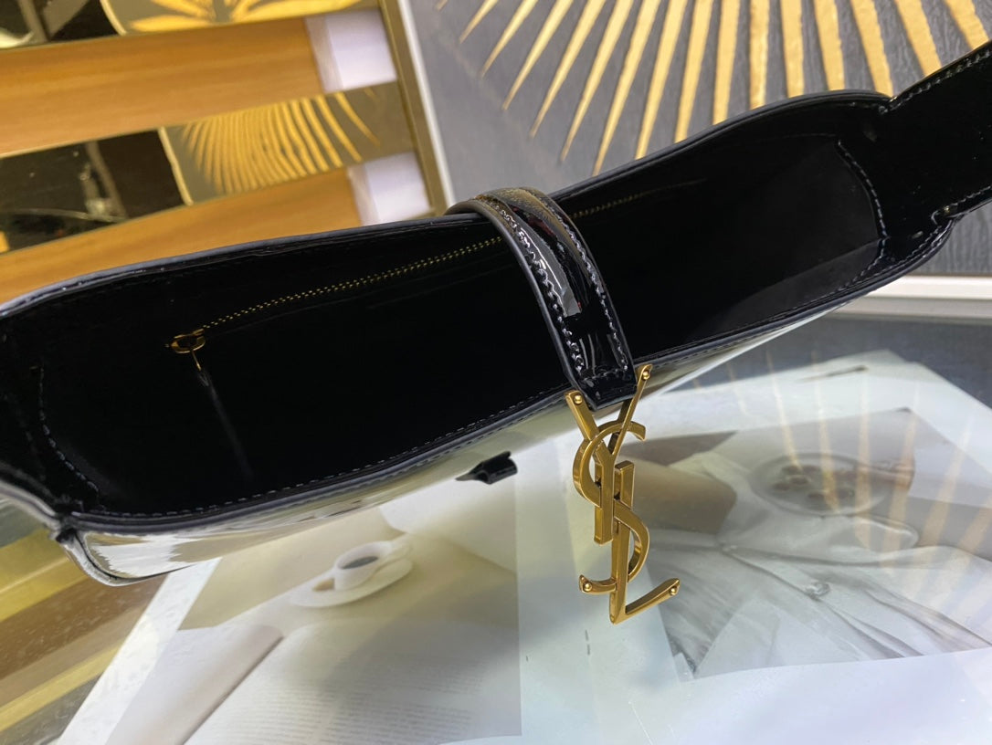 Saint Laurent Le 5 à 7 Patent Leather Hobo Bag - Black