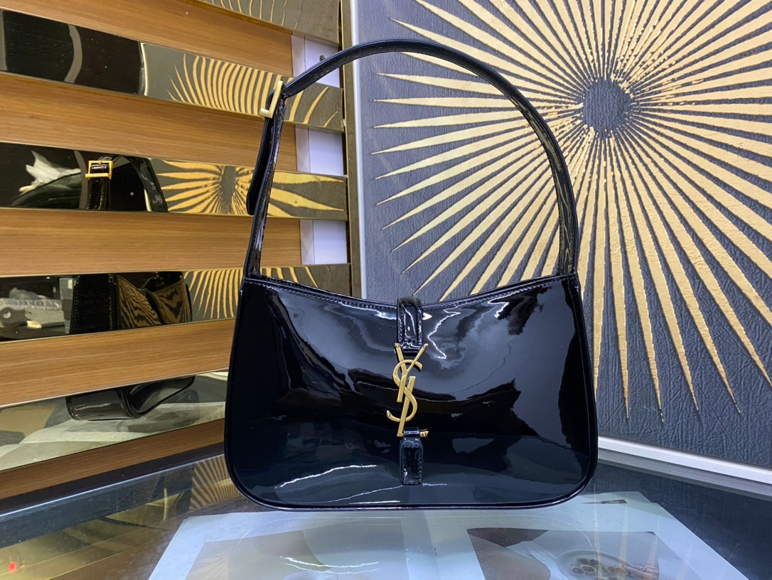 Saint Laurent Le 5 à 7 Patent Leather Hobo Bag - Black