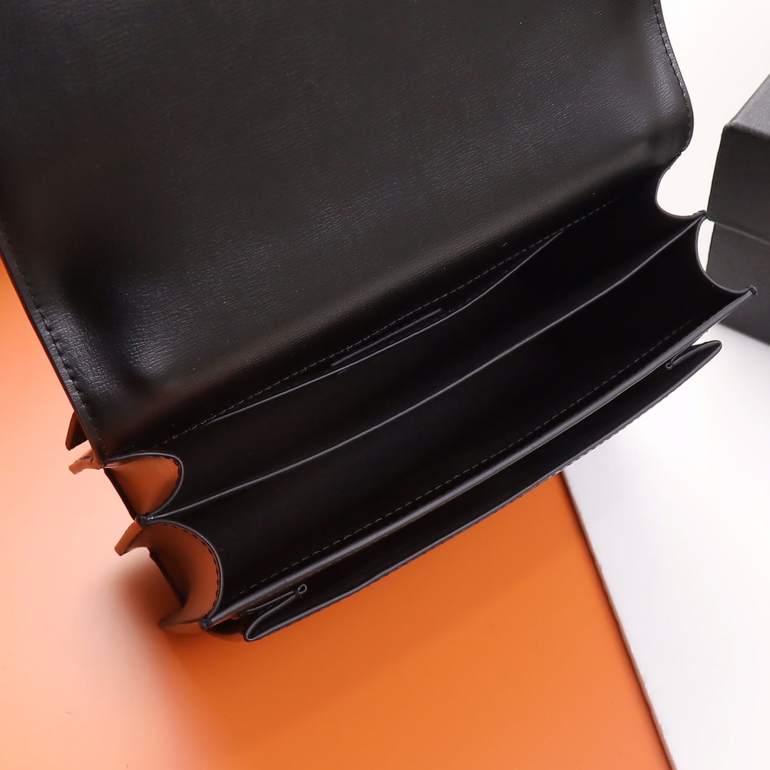 Saint Laurent Sunset Medium Shoulder Bag in Black Leather with Matte Black Hardware