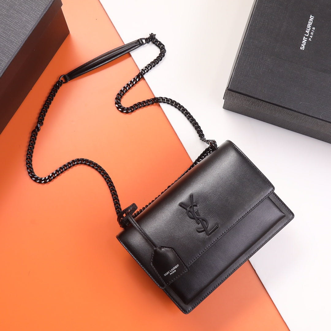Saint Laurent Sunset Medium Shoulder Bag in Black Leather with Matte Black Hardware
