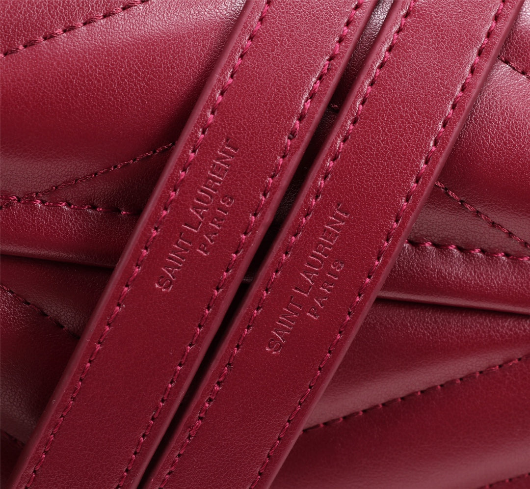 Saint Laurent Small Loulou Shoulder Bag in Quilted Leather - Burgundy