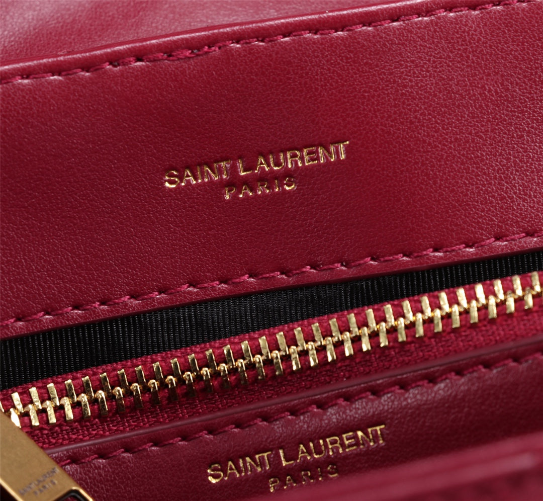 Saint Laurent Small Loulou Shoulder Bag in Quilted Leather - Burgundy