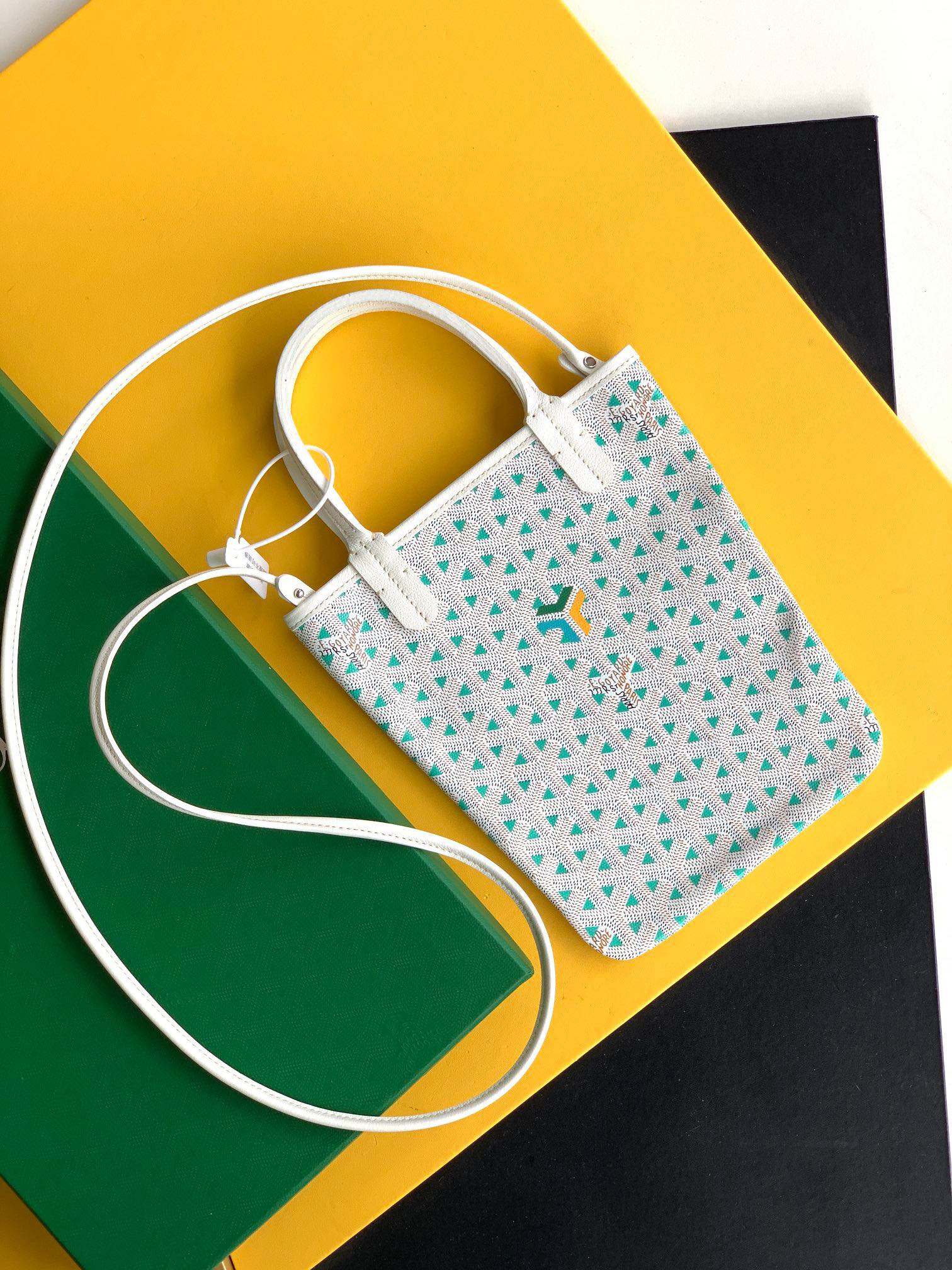 Gogy Cute Yellow Patterned Mini Crossbody Bag with Embroidered Red Heart