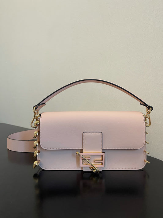 Fendi Baguette Light Pink Leather Shoulder Bag with Gold Hardware