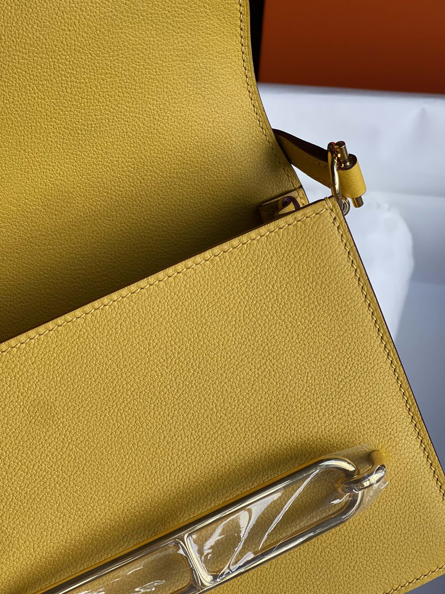 Hermès Roulis 18 Crossbody Bag - Vibrant Yellow Epsom Leather with Gold Hardware