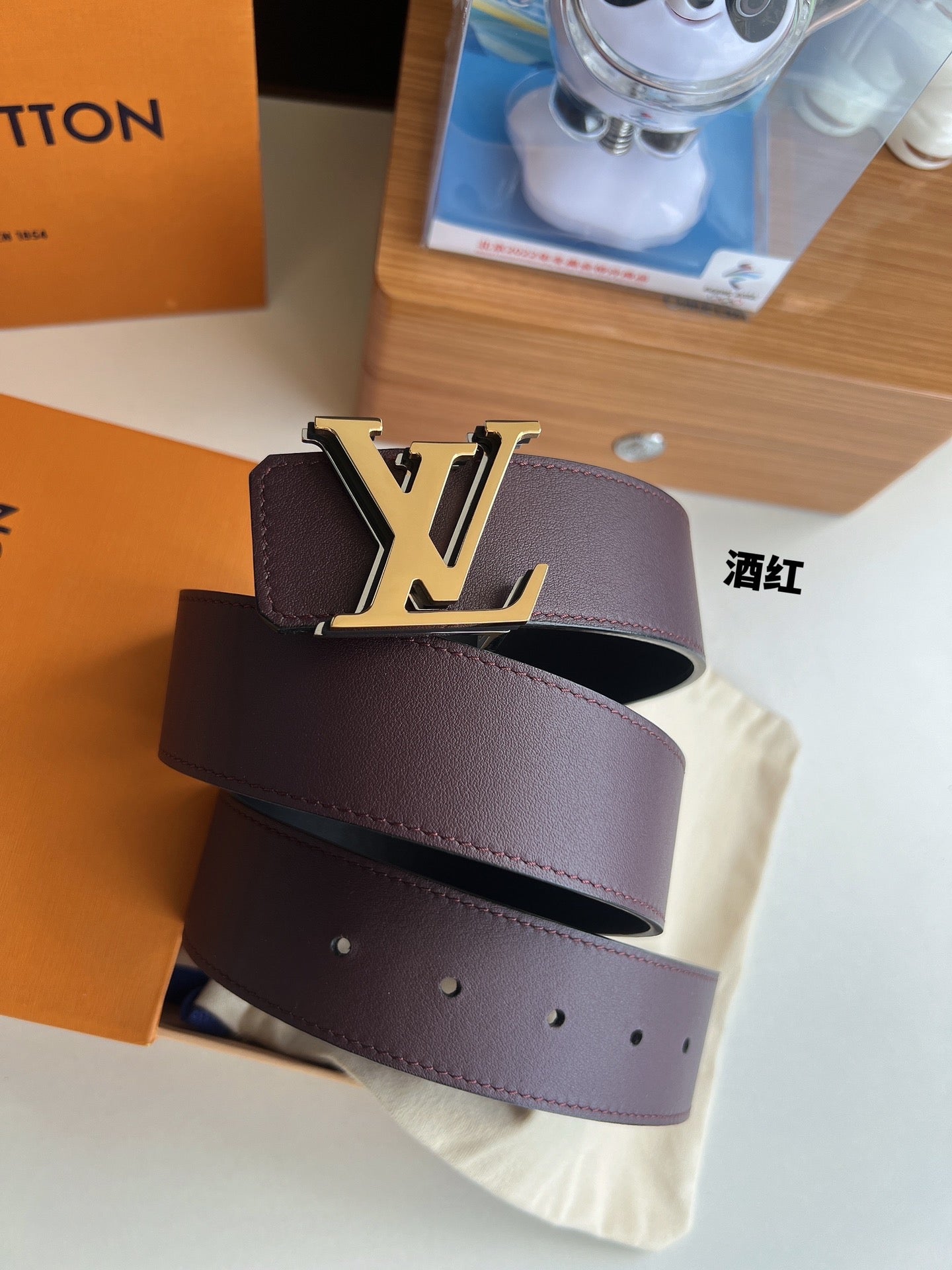 Louis Vuitton LV Initiales 40mm Burgundy Leather Belt with Gold Buckle