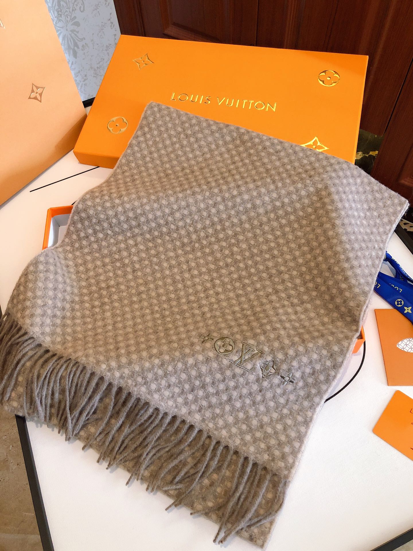 Unisex Beige Checkered Winter Scarf with Fringed Edges - Classic Soft Warm Neck Wrap