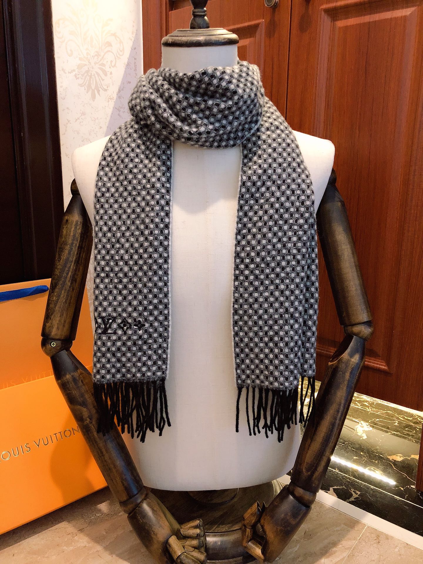 Louis Vuitton Damier Graphite Scarf - Grey and Black Checkered Luxury Men's Winter Scarf with Fringe