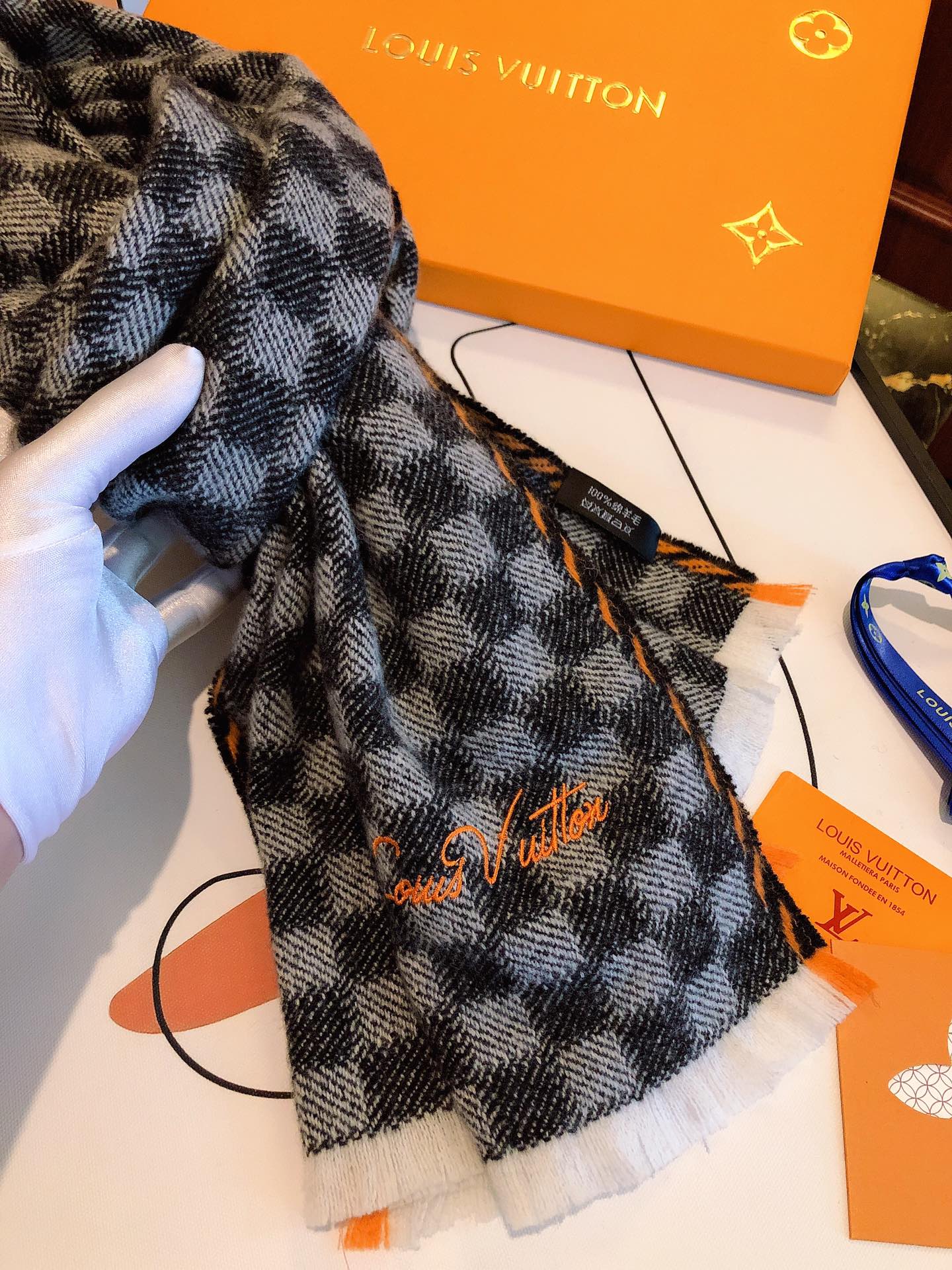 Luxury Checkered Scarf for Men - Grey and Black Damier Pattern Wool Knit Winter Muffler