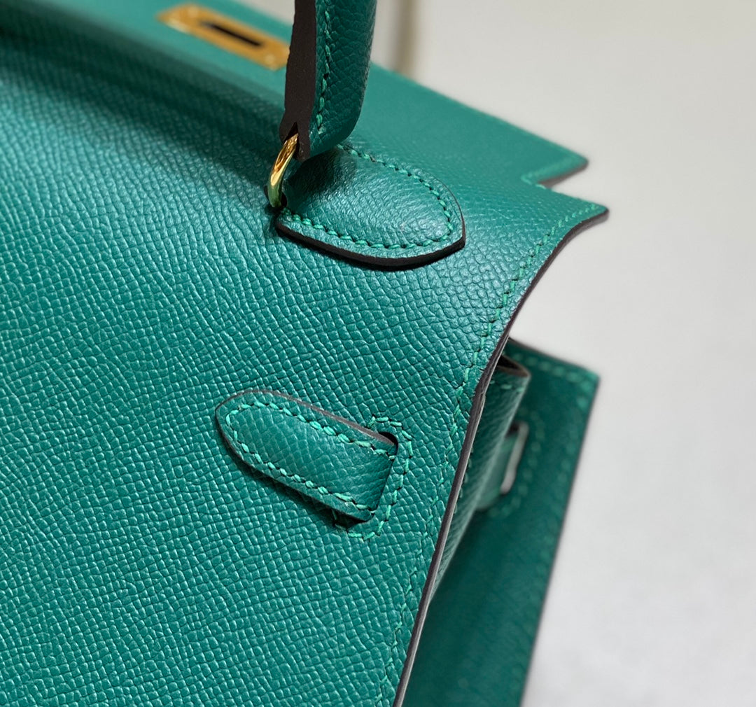 Hermès Kelly II Sellier 20 Mini Malachite Epsom Gold Hardware Handbag
