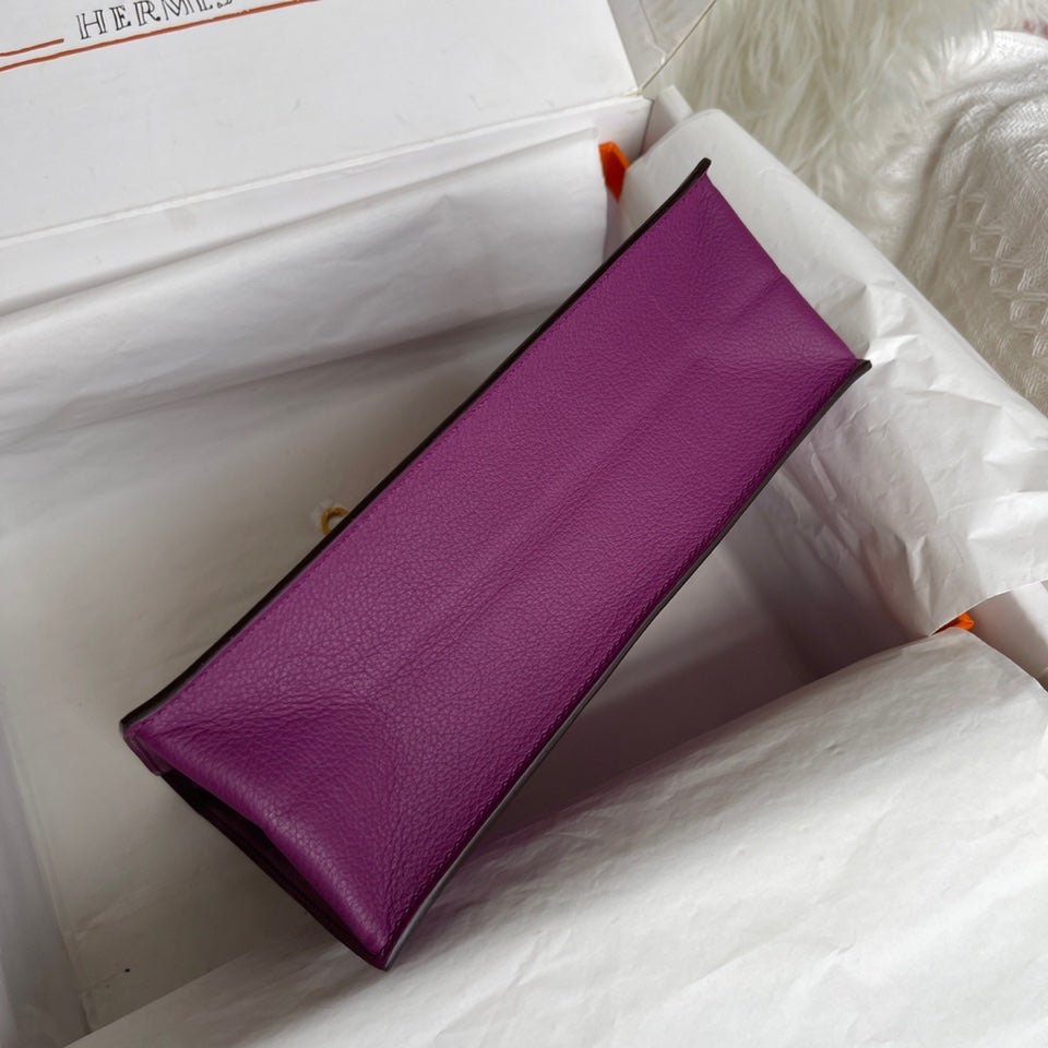 Hermès Kelly To Go Wallet - Purple Leather with Gold Hardware