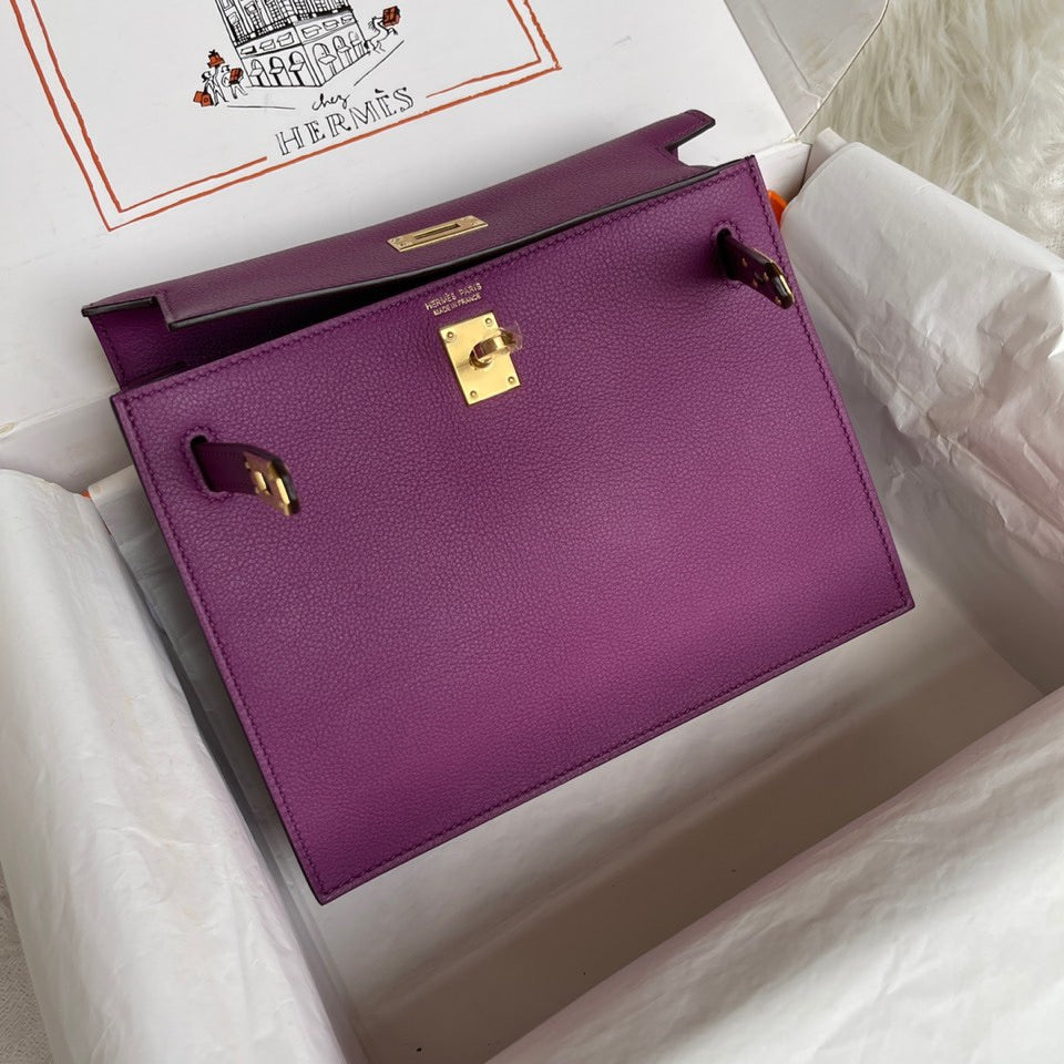 Hermès Kelly To Go Wallet - Purple Leather with Gold Hardware