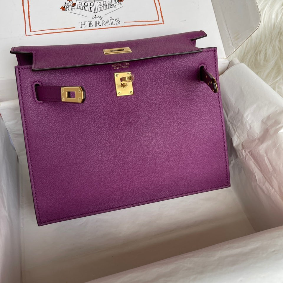Hermès Kelly To Go Wallet - Purple Leather with Gold Hardware