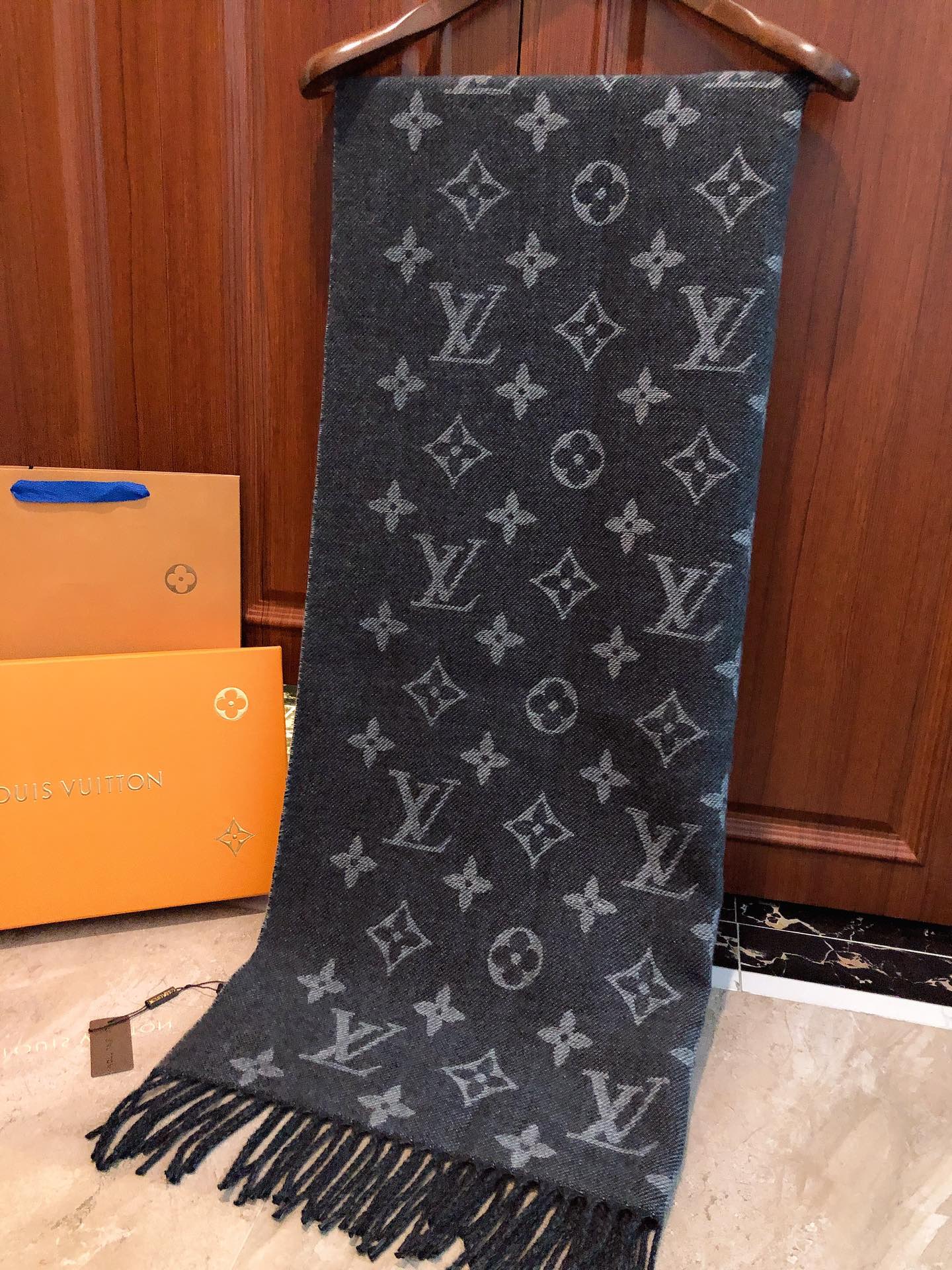 Louis Vuitton Monogram and Houndstooth Reversible Scarf - Charcoal Grey Wool Blend Shawl with Fringe Trim