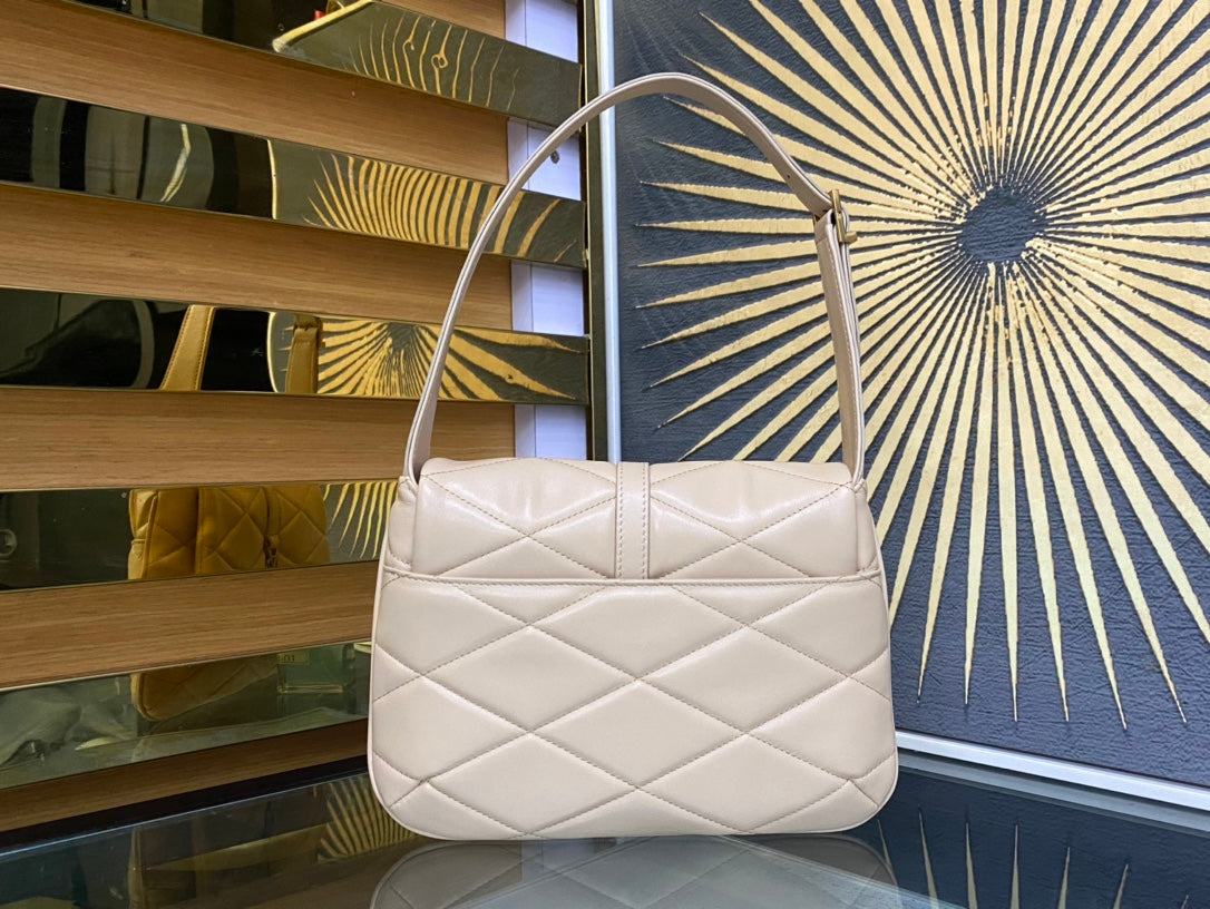 Saint Laurent Le 5 à 7 Soft Hobo Bag in Quilted Leather - Beige