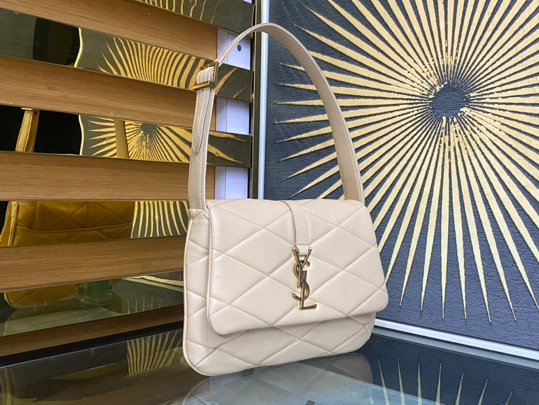 Saint Laurent Le 5 à 7 Soft Hobo Bag in Quilted Leather - Beige
