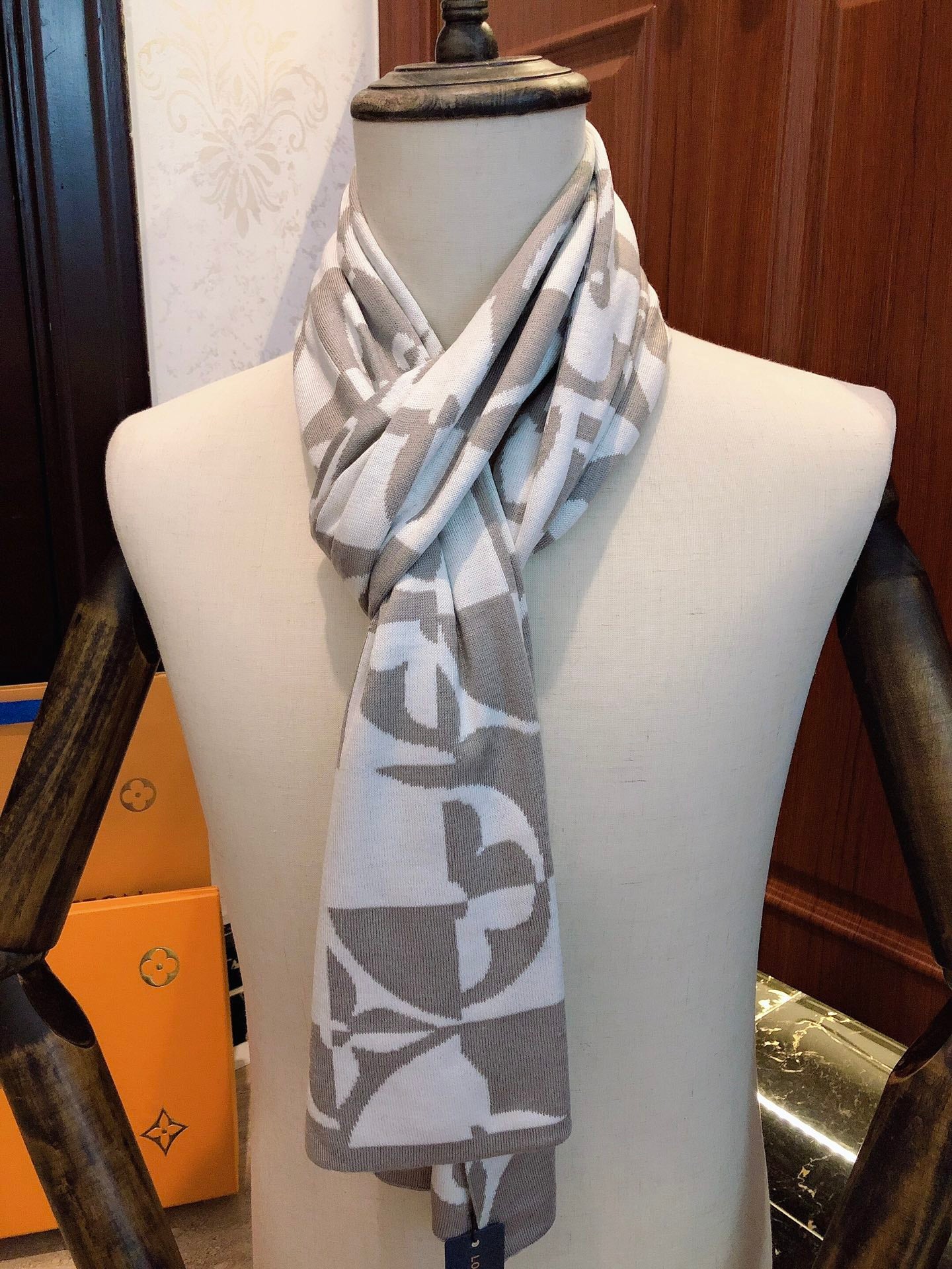 Luxury Monogram Pattern Designer Scarf, White and Grey Soft Winter Wrap for Men and Women