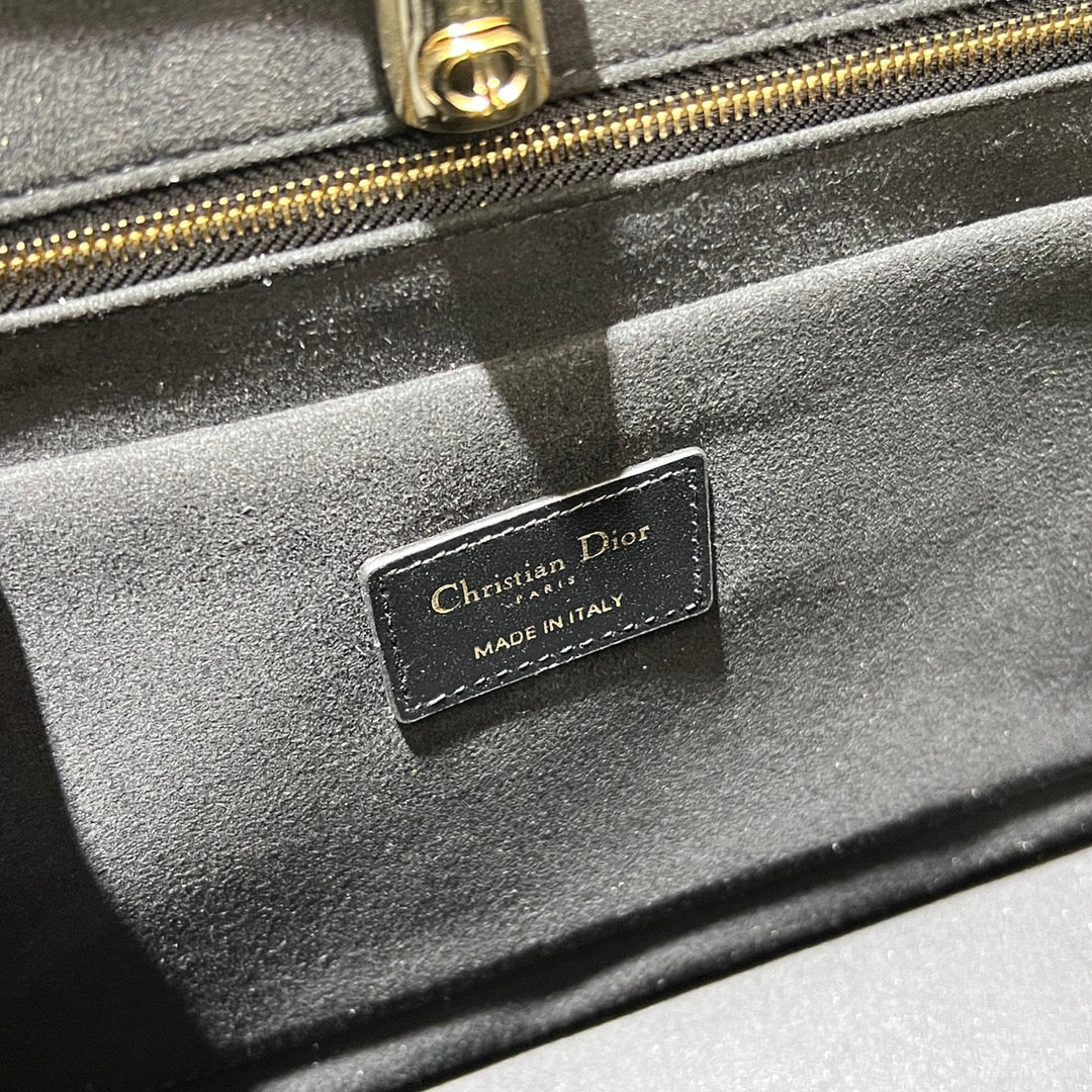 Christian Dior Toujours Bag Black Macrocannage Calfskin Large Tote