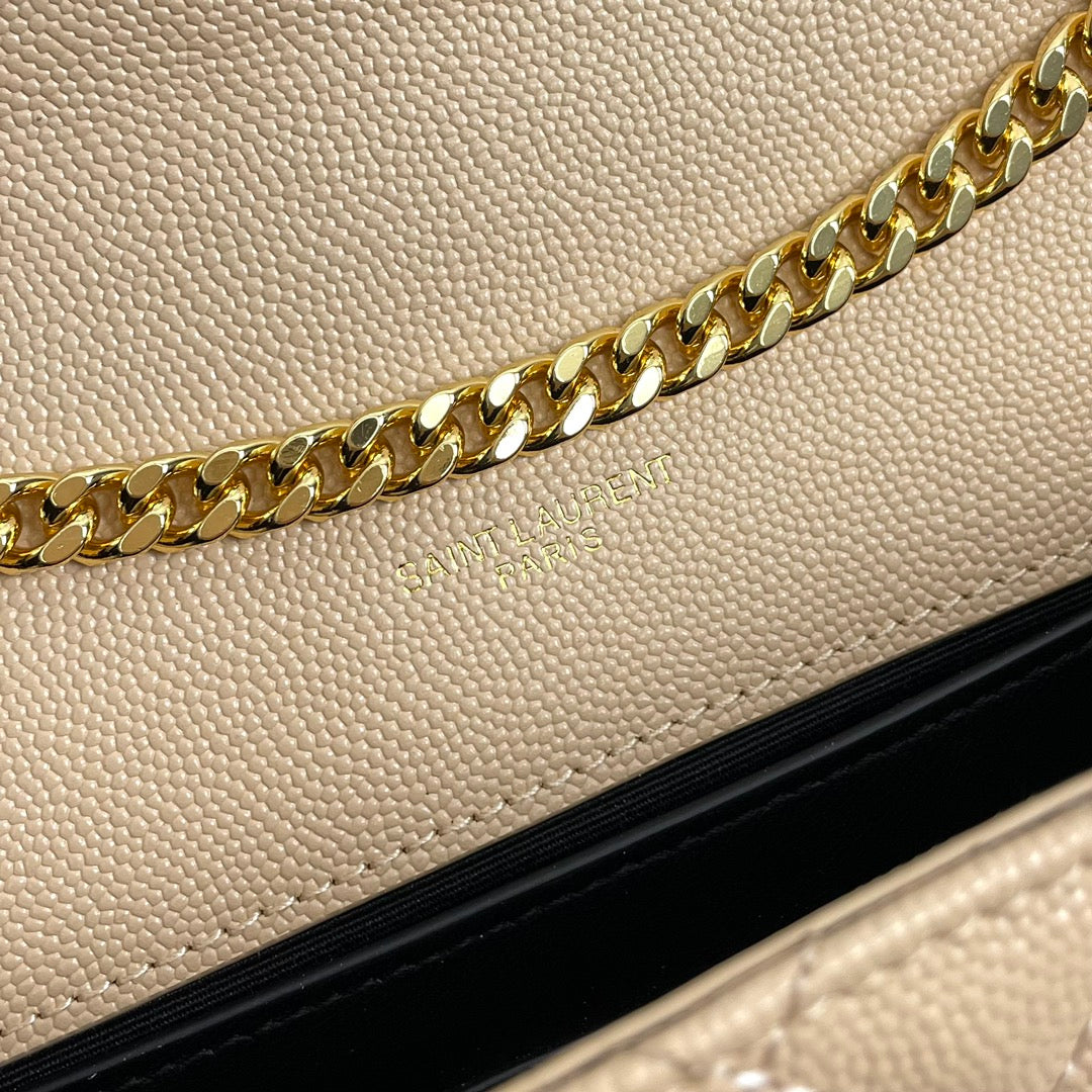 Saint Laurent Envelope Bag in Beige Quilted Leather with Gold-Tone Chain
