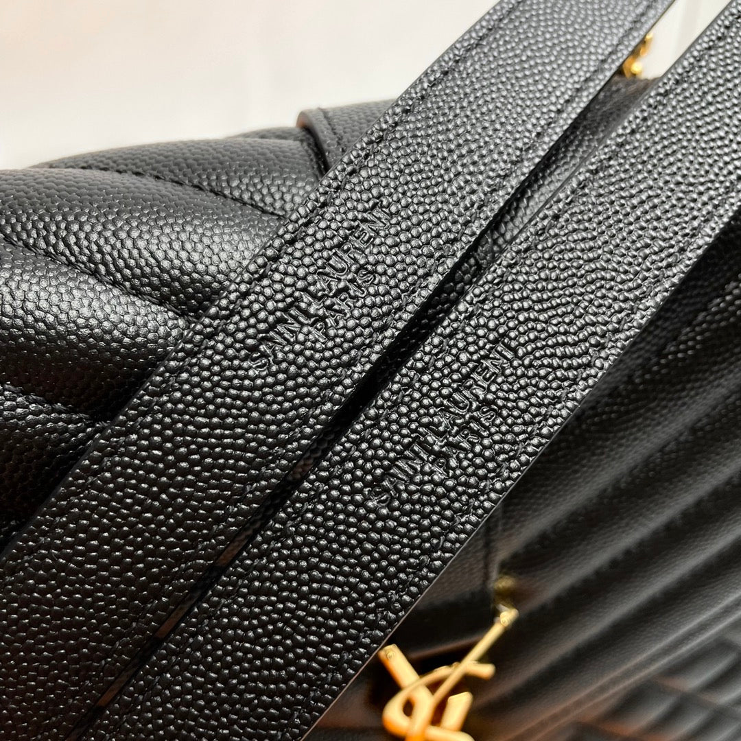 Saint Laurent Medium Envelope Bag in Quilted Leather - Black