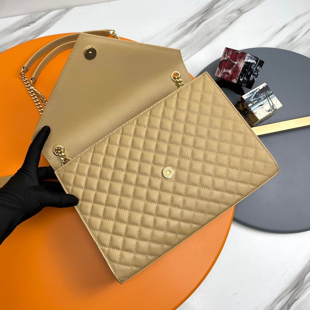 Saint Laurent Envelope Medium Bag in Mix Matelassé Grain de Poudre Leather - Beige