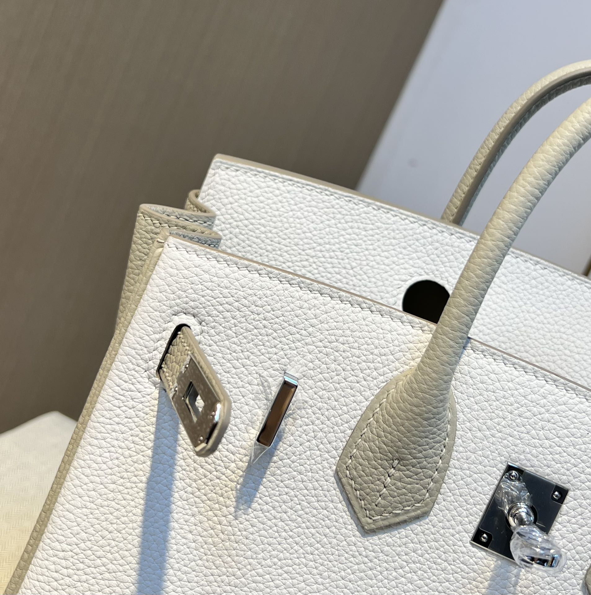 Hermès Birkin 25 Bicolor Handbag - Nata &amp; Etain Epsom Leather